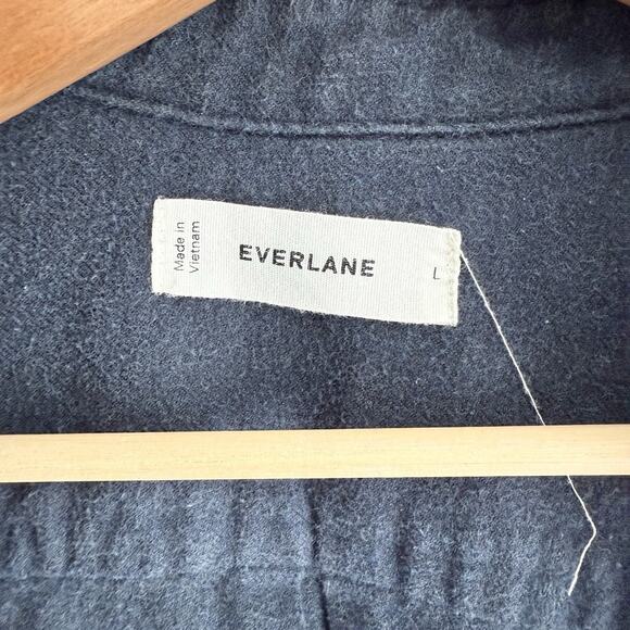 Everlane Men’s The Brushed Flannel Shirt Navy Long Sleeves Collared Size Large - Picture 3 of 3